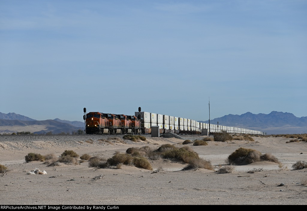 BNSF 3279 West